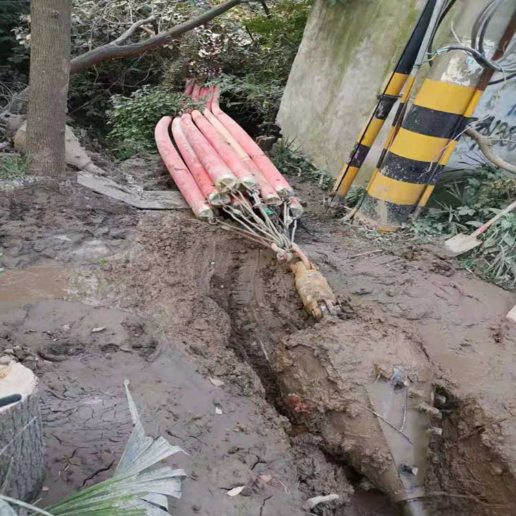 天峻拖拉管